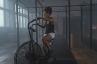 Cycling can help you lose weight. (Image via Pexels/Tima Miroshnichenko)